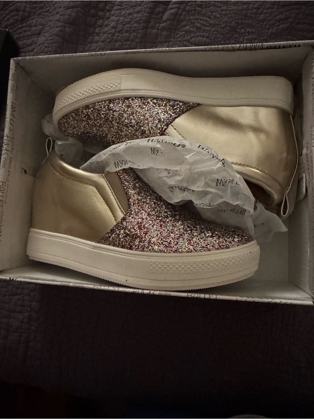 Wanted Ladies Gold Glitter Wedge Slip-On Sneakers